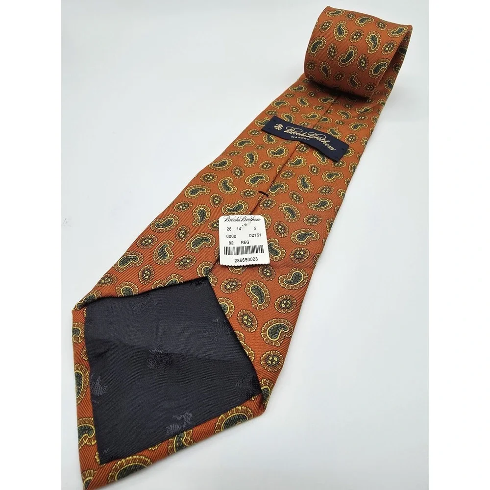 Brooks Brothers Makers And Merchants Orange Paisley Tie 100% Silk 59